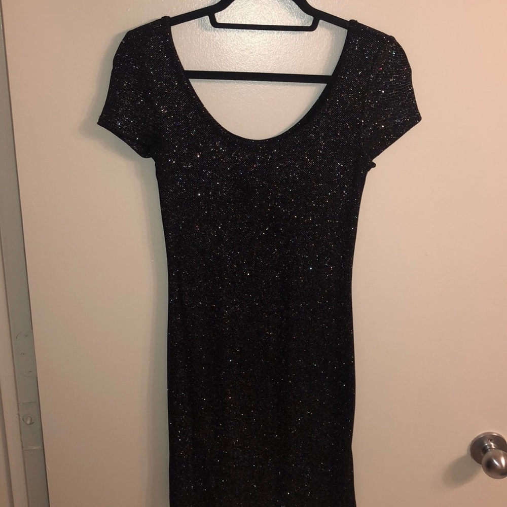 Forever 21 Sparkle Cap Sleeve Mini Dress
